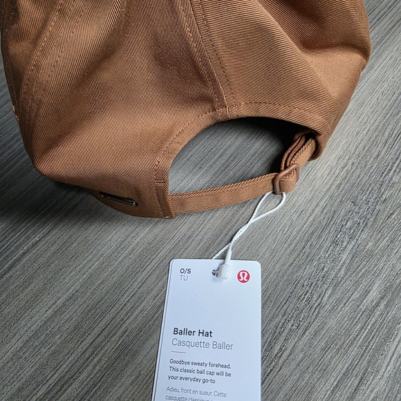 lululemon Baller Hat Sable Gold - Picture 4 of 4
